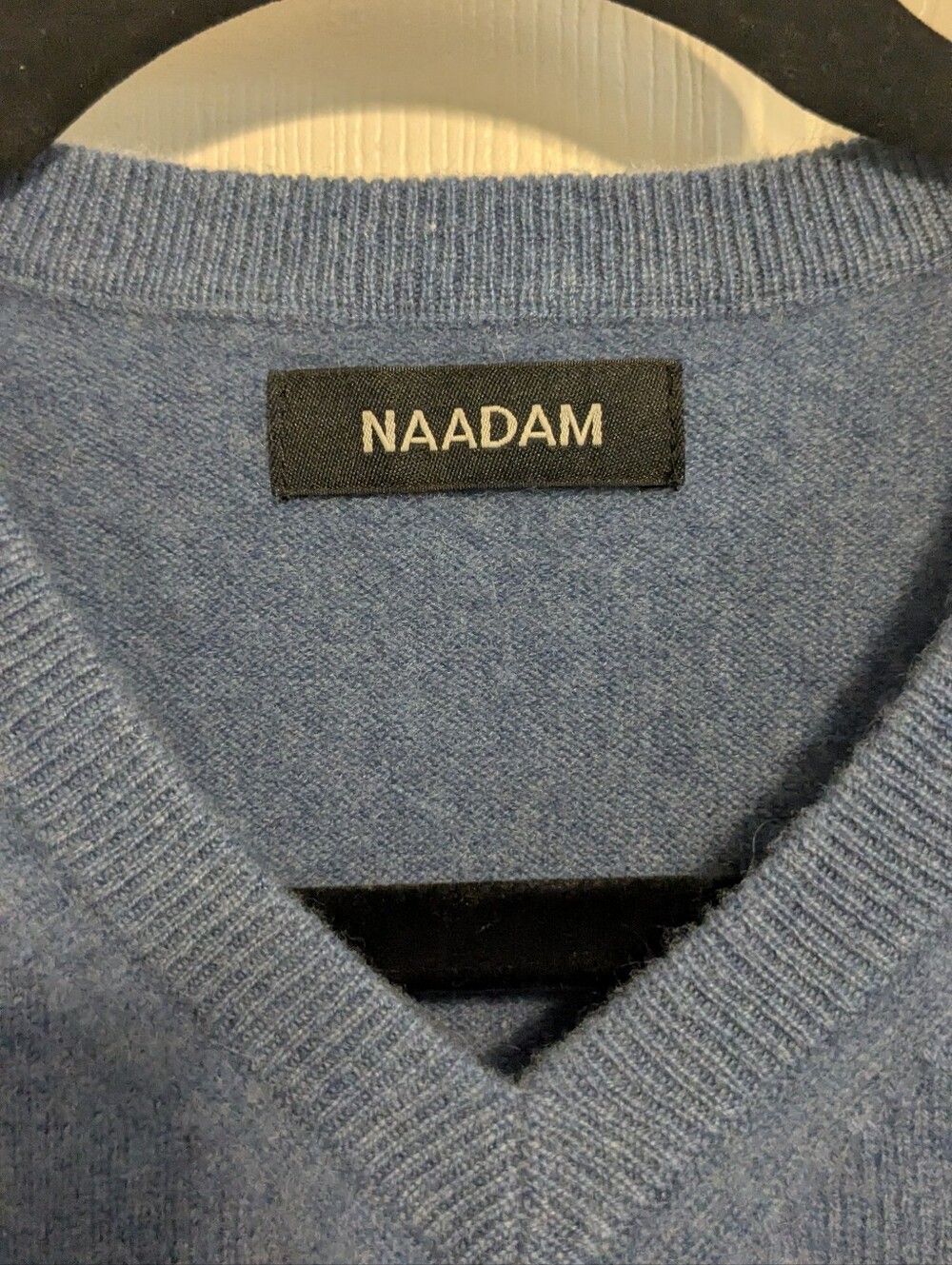 NAADAM Men's V-Neck Cashmere Sweater - Blue Horizon, Large - Picture 2 of 5